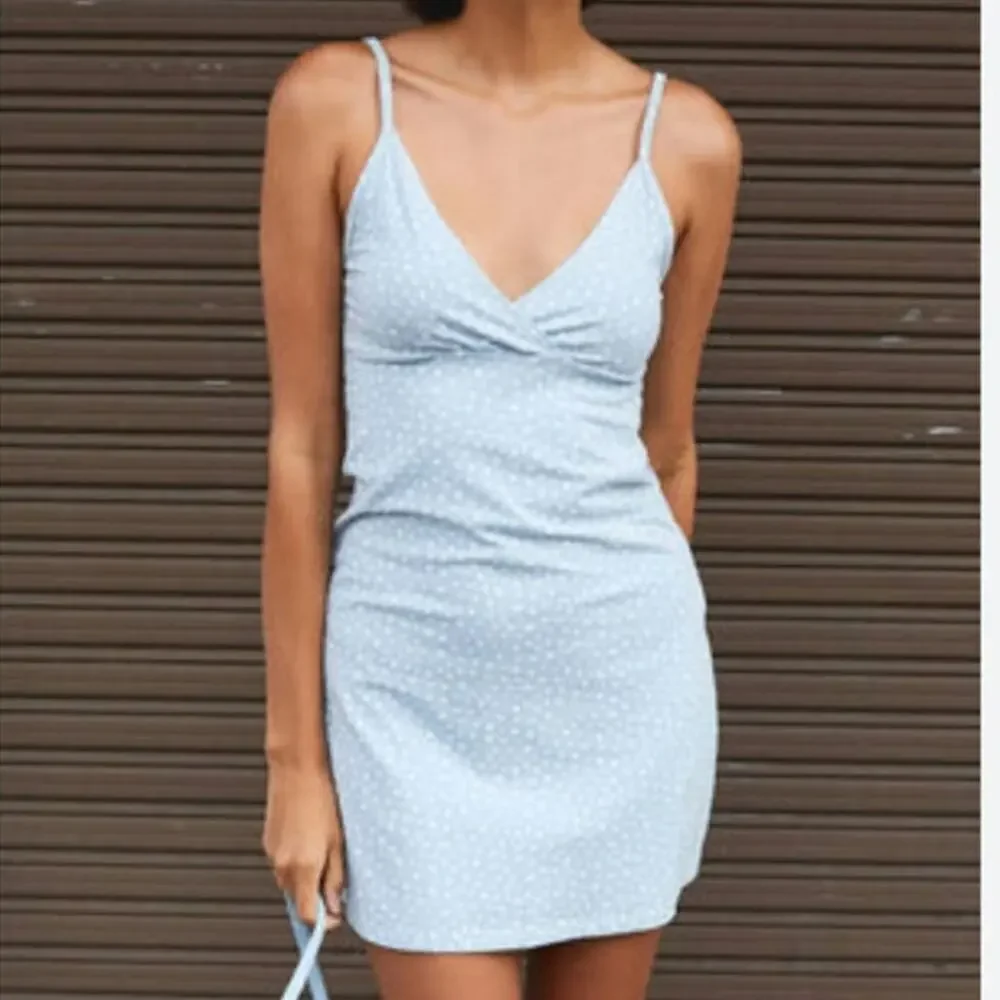 John Galt Light Blue Amara Floral Mini Dress. Spaghetti Straps Stretchy Small - Picture 1 of 4